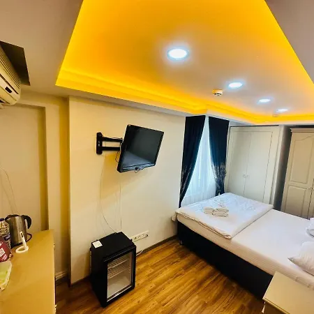 Taksim Istiklal Street Next2 Κωνσταντινούπολη