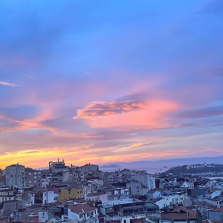 Ξενοδοχείο Taksim Istiklal Street Next2 3*