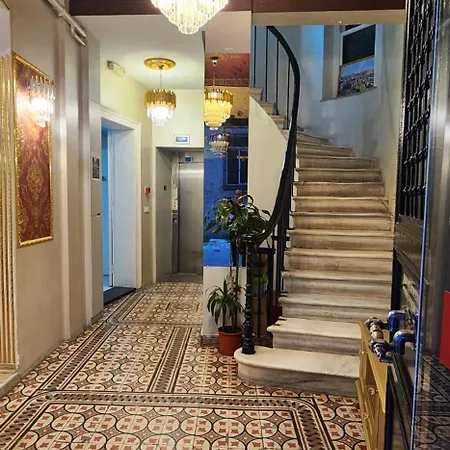 Taksim Istiklal Street Next2 ホテル イスタンブール