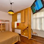 Taksim Istiklal Street Next2 Otel 3*