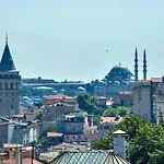 Taksim Istiklal Street Next2 Otel