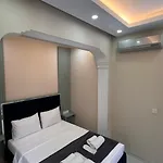 Otel Taksim Istiklal Street Next2 3*