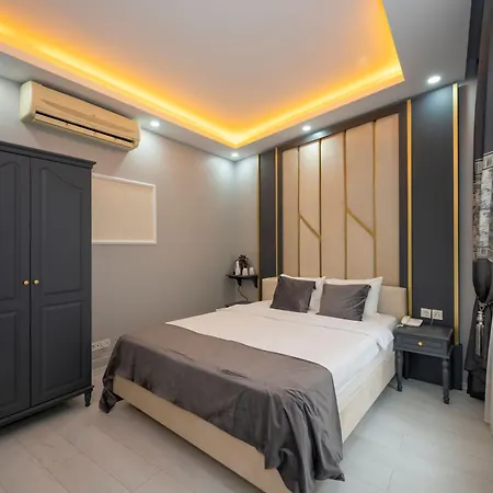 Taksim Istiklal Street Next2 호텔 3*