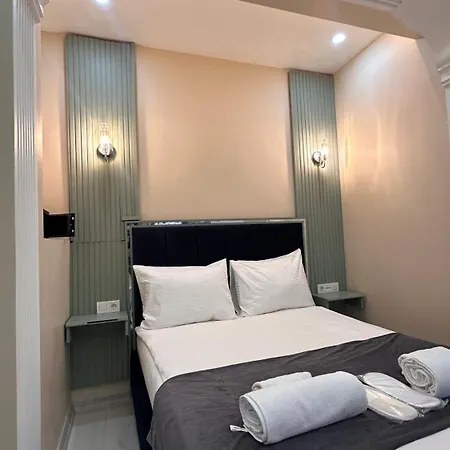 Hotel Taksim Istiklal Street Next2 3*