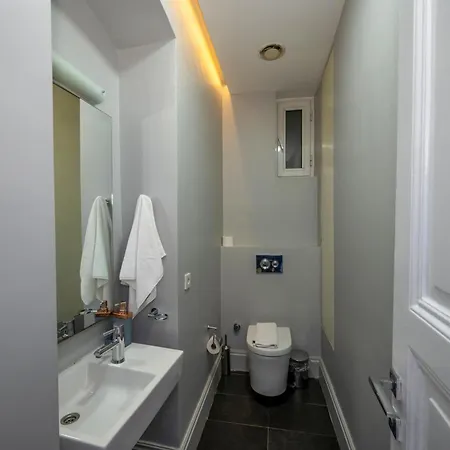 Hotel Taksim Istiklal Street Next2