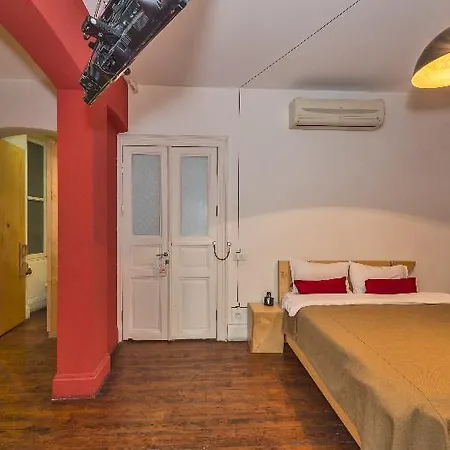 Hotel Next2 3*