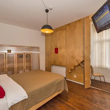 Next2 Hotel 3*