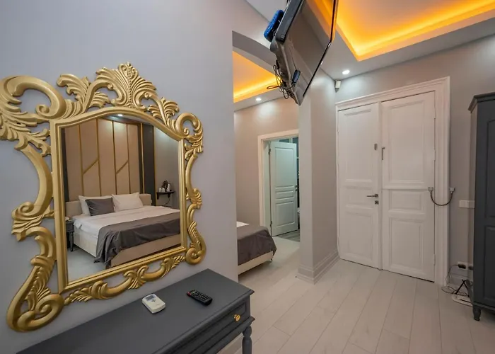 Hotel Taksim Istiklal Street Next2 3*