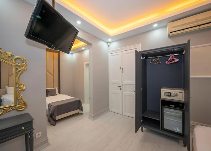 Taksim Istiklal Street Next2 Stambuł