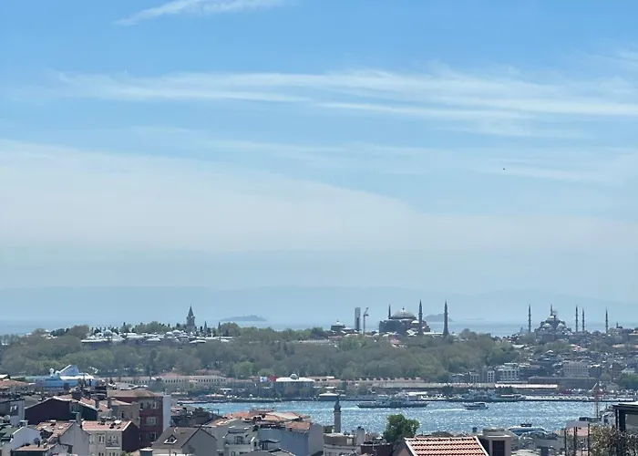 Hotel Taksim Istiklal Street Next2