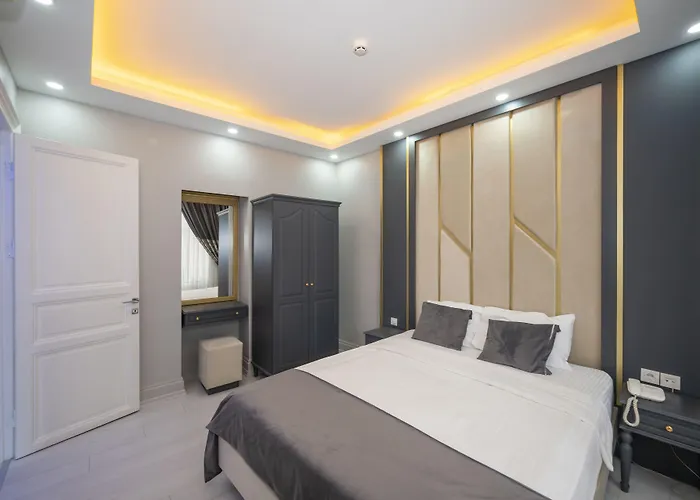 Hotel Taksim Istiklal Street Next2 3*