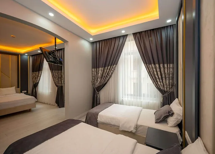 Hotel Taksim Istiklal Street Next2 3*
