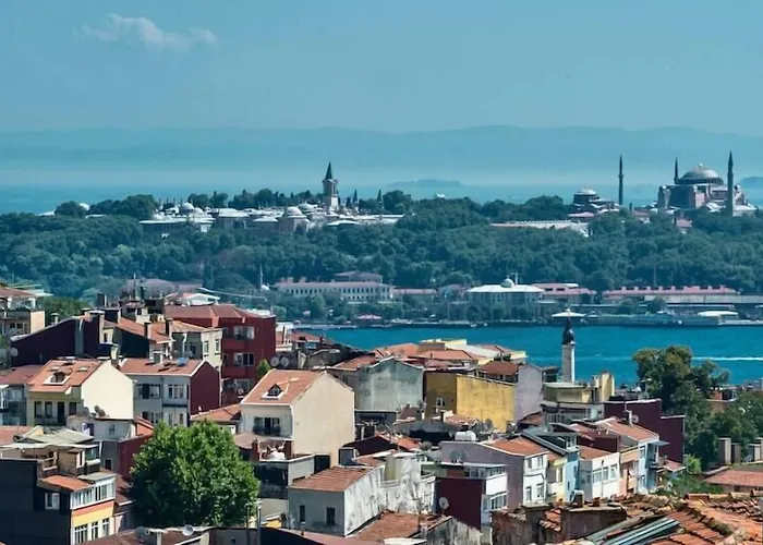 Hotel Taksim Istiklal Street Next2