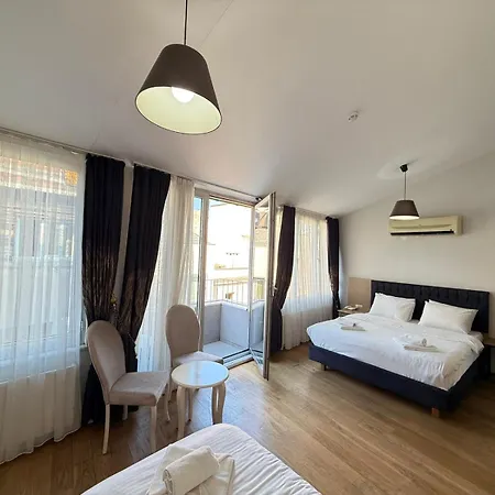Hotel Taksim Istiklal Street Next2 3*
