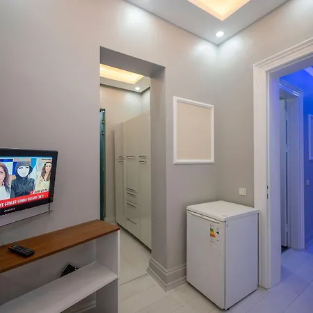 Hotel Taksim Istiklal Street Next2